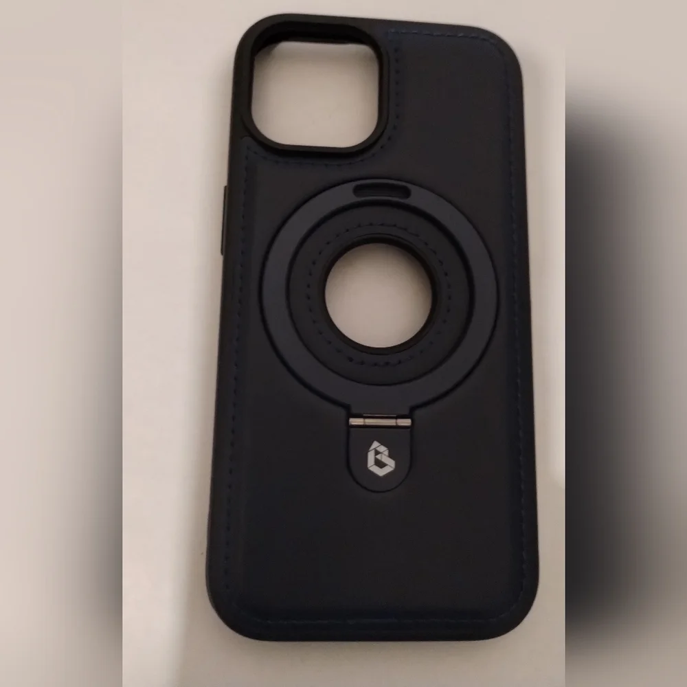 NWOT IPhone 15 Phone Case